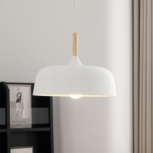 Acorn Oak Pendant Light – Oak detail 2