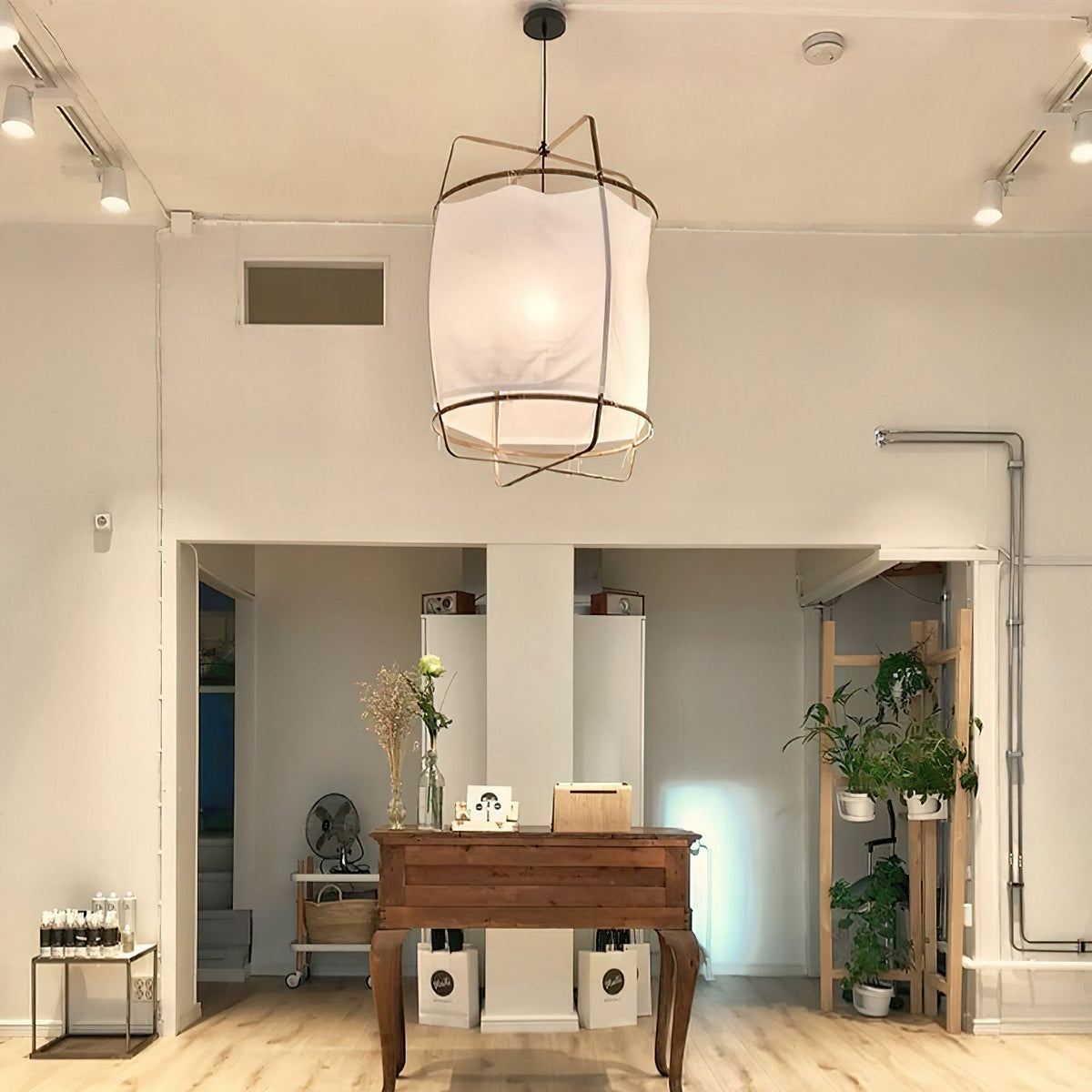 Ay Illuminate Linen Pendant Light – Linen detail 2