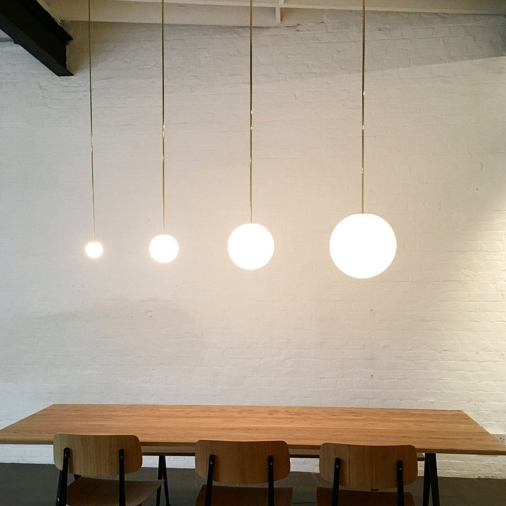 Brass Architectural Collection Glass Pendant Lamp – Glass detail 3